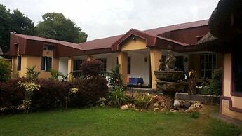 Penthouse Inn
