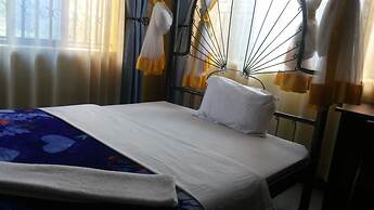 Penthouse Inn