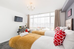 Goode Home by Svelte Living