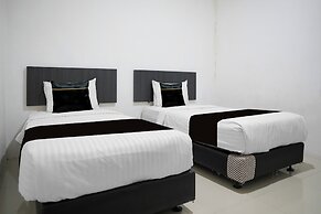 OYO 1185 Sachila Residence Syariah