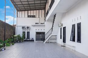 OYO 1185 Sachila Residence Syariah