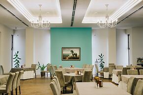 President Hotel by Hrazdan Hotel CJSC