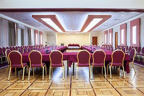 President Hotel by Hrazdan Hotel CJSC