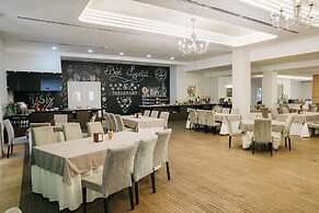 President Hotel by Hrazdan Hotel CJSC