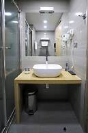 President Hotel by Hrazdan Hotel CJSC
