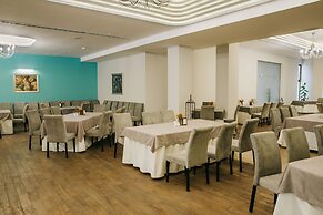 President Hotel by Hrazdan Hotel CJSC
