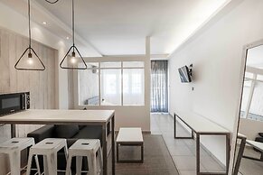 Evel's Home Suites