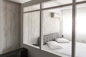 Evel's Home Suites