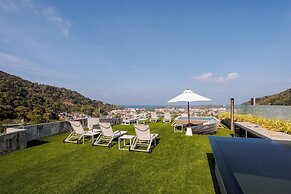 Villa Omari Luxury Seaview Pool & Game Room