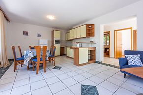 Apartments Neven