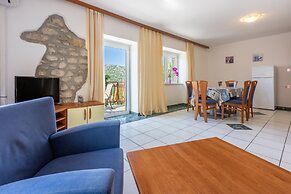 Apartments Neven