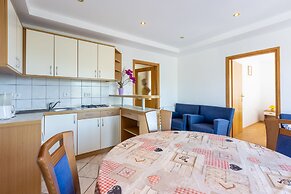 Apartments Neven
