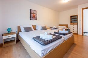 Apartments Neven