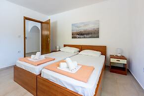 Apartments Neven