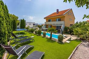House Moderna 2