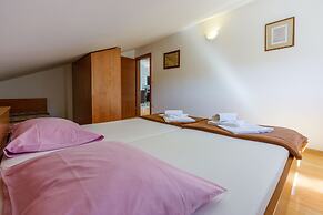Apartments Robic