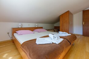 Apartments Robic