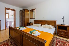 Apartments Robic