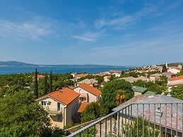 Apartments Lavarin