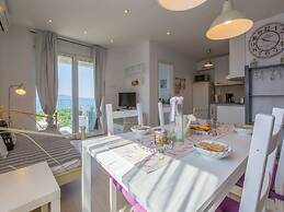 Apartments Lavarin