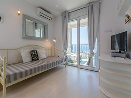 Apartments Lavarin
