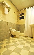 Peninsula Suites