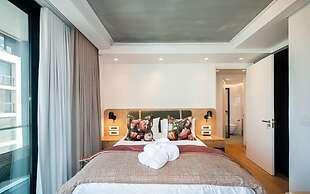 Latitude Aparthotel