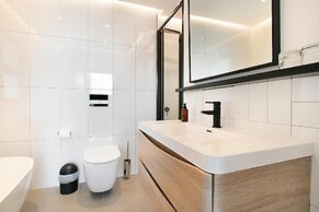 Latitude Aparthotel