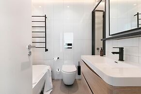 Latitude Aparthotel