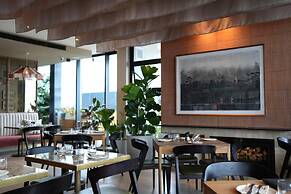 Latitude Aparthotel