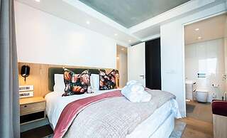 Latitude Aparthotel