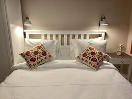Mehmet Bey Suites