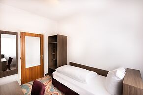 Firzlaffs Hotel Neumünster