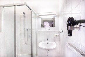 Firzlaffs Hotel Neumünster