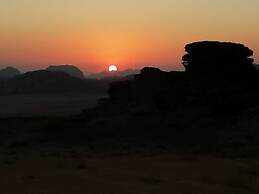 Alamer Hostel Camp