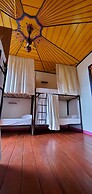 Hostal Bremen - Hostel