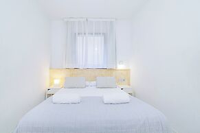 DOMUS APARTAMENTOS GRANADA
