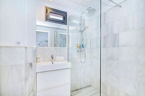 DOMUS APARTAMENTOS GRANADA
