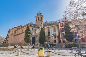 DOMUS APARTAMENTOS GRANADA