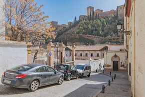 DOMUS APARTAMENTOS GRANADA