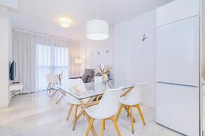 DOMUS APARTAMENTOS GRANADA