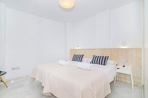 DOMUS APARTAMENTOS GRANADA