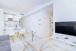 DOMUS APARTAMENTOS GRANADA