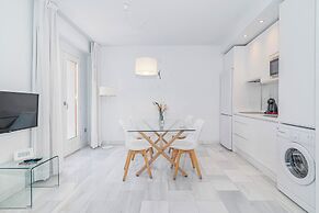 DOMUS APARTAMENTOS GRANADA