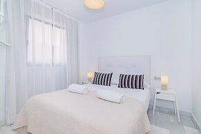 DOMUS APARTAMENTOS GRANADA