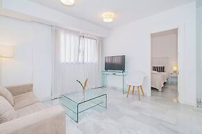 DOMUS APARTAMENTOS GRANADA