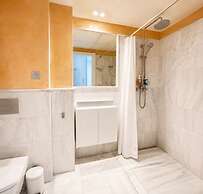 DOMUS APARTAMENTOS GRANADA
