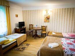 Hotel & Spa Antyczny Dwór