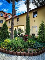 Hotel & Spa Antyczny Dwór