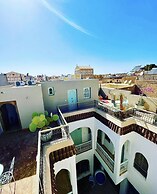 Riad Lumière